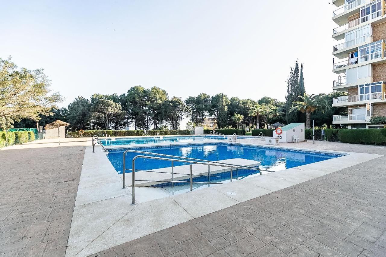 Sun Coast Benalmadena -- Superb Studio With 4 Pools, Gardens & Breakfast Exteriör bild