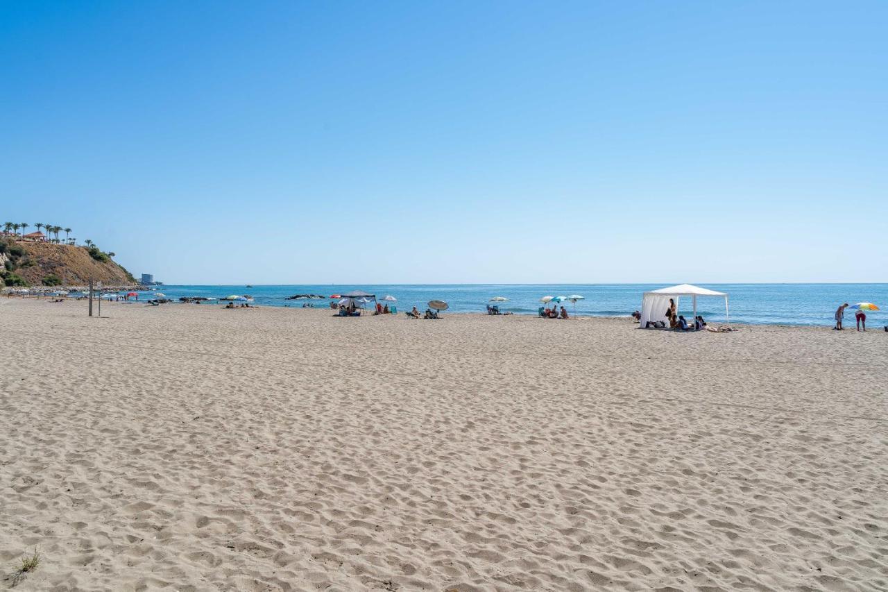Sun Coast Benalmadena -- Superb Studio With 4 Pools, Gardens & Breakfast Exteriör bild